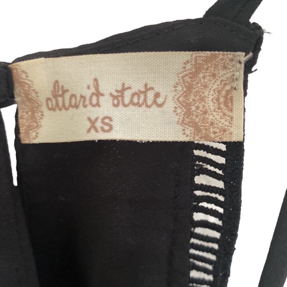 Altar’d State Top - Picture 3 of 8